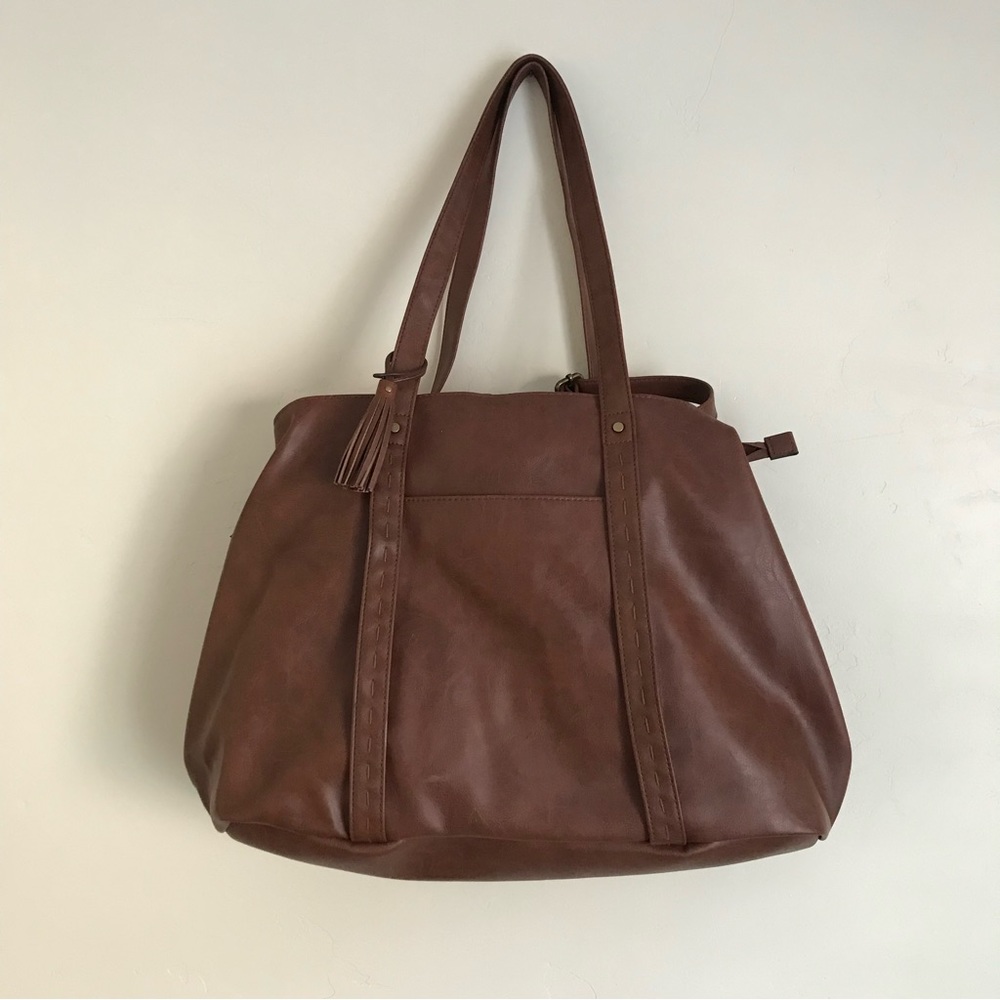 Large Brown Leather Shoulder Bag - Brand New Condition